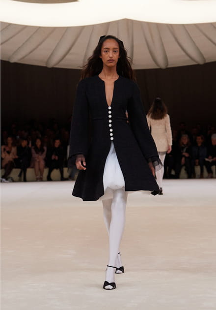 Look 18&nbsp;du d&eacute;fil&eacute; Chanel haute couture printemps-&eacute;t&eacute; 2024