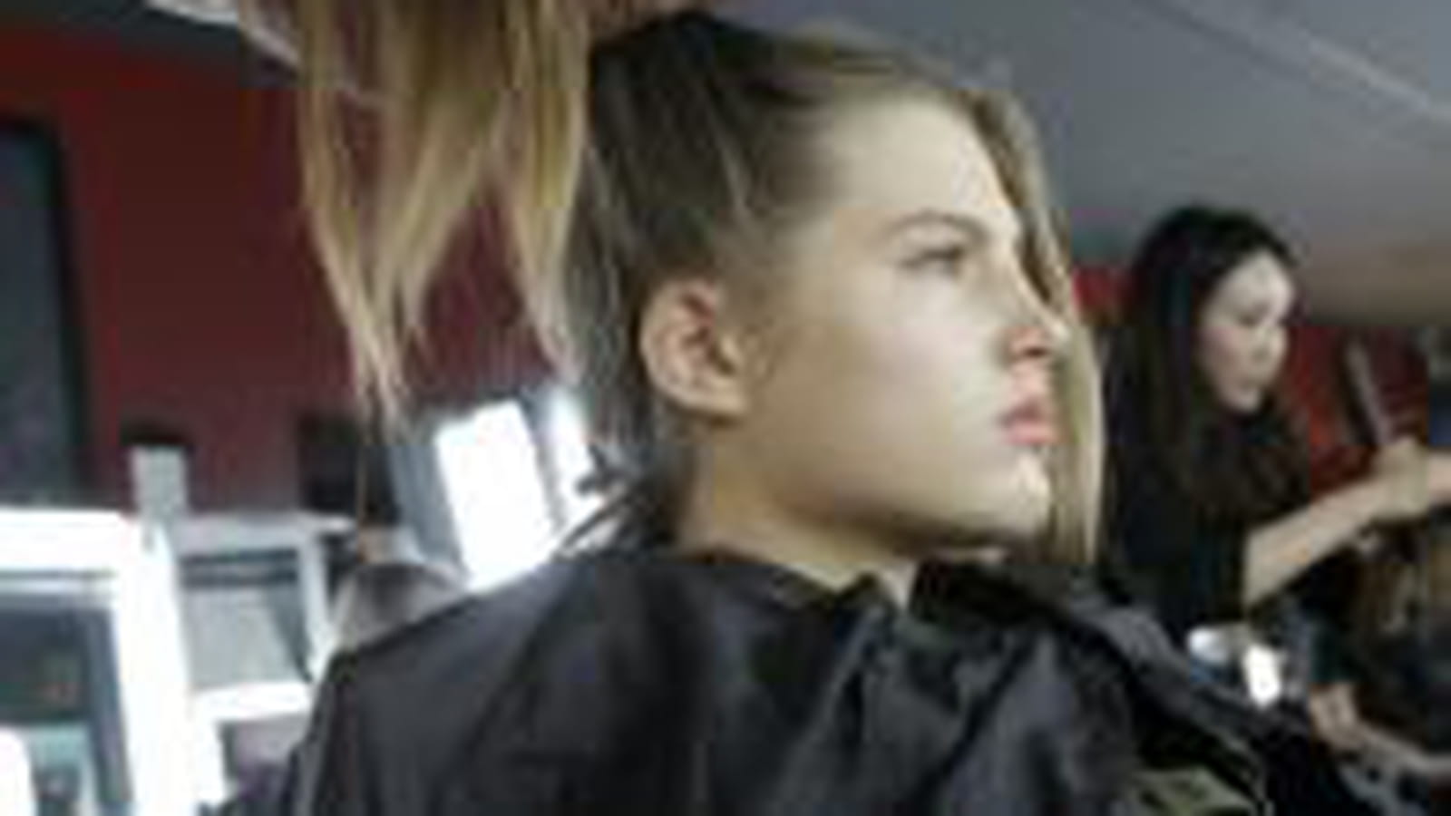 L'effet asymétrique de la coiffure