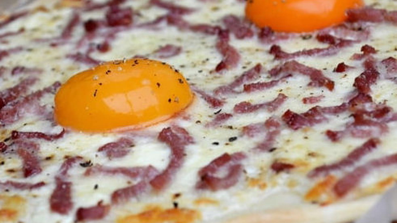 Pizza façon carbonara