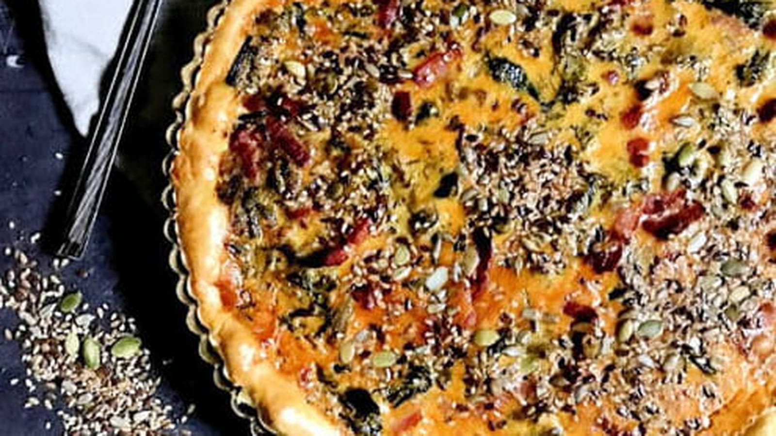 Quiche à la fondue de poireaux et graines mélangées