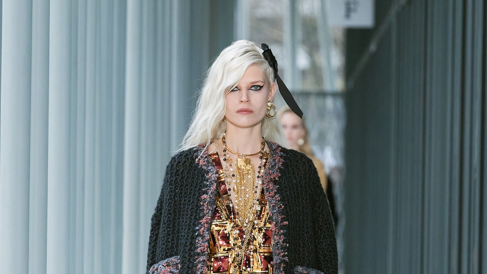 Look 26