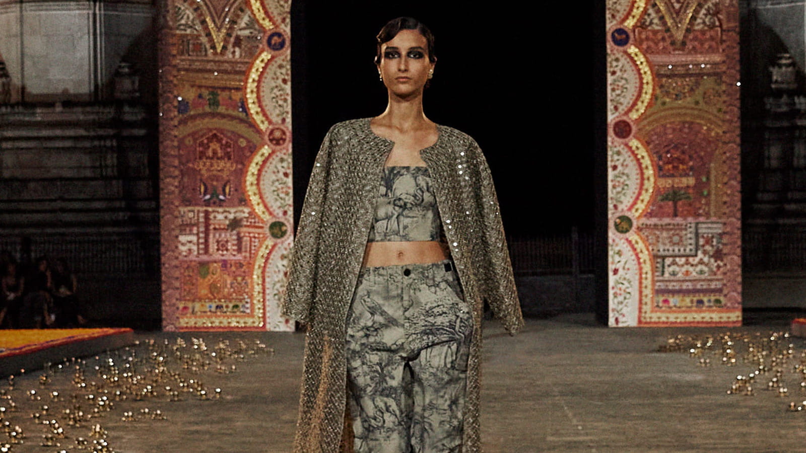 Look 13