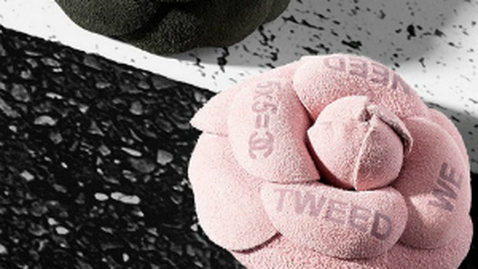 Broche Chanel