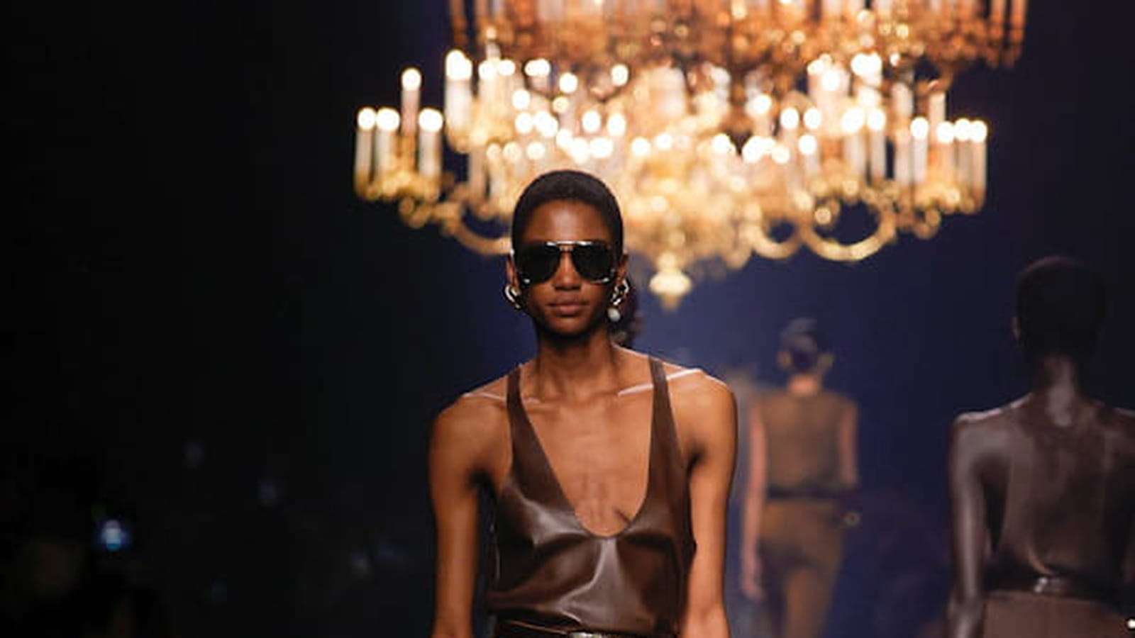 Look 38