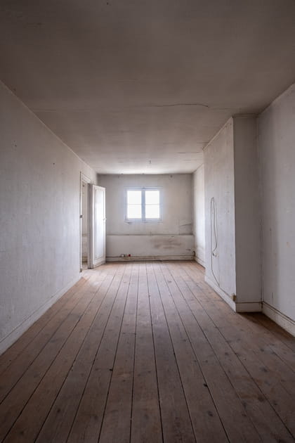 Avant&nbsp;: une chambre couloir difficile &agrave; am&eacute;nager