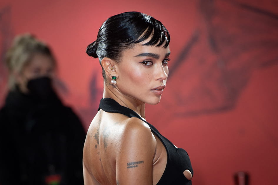 Zo&euml; Kravitz, ultra sexy avec sa mini frange r&eacute;tro