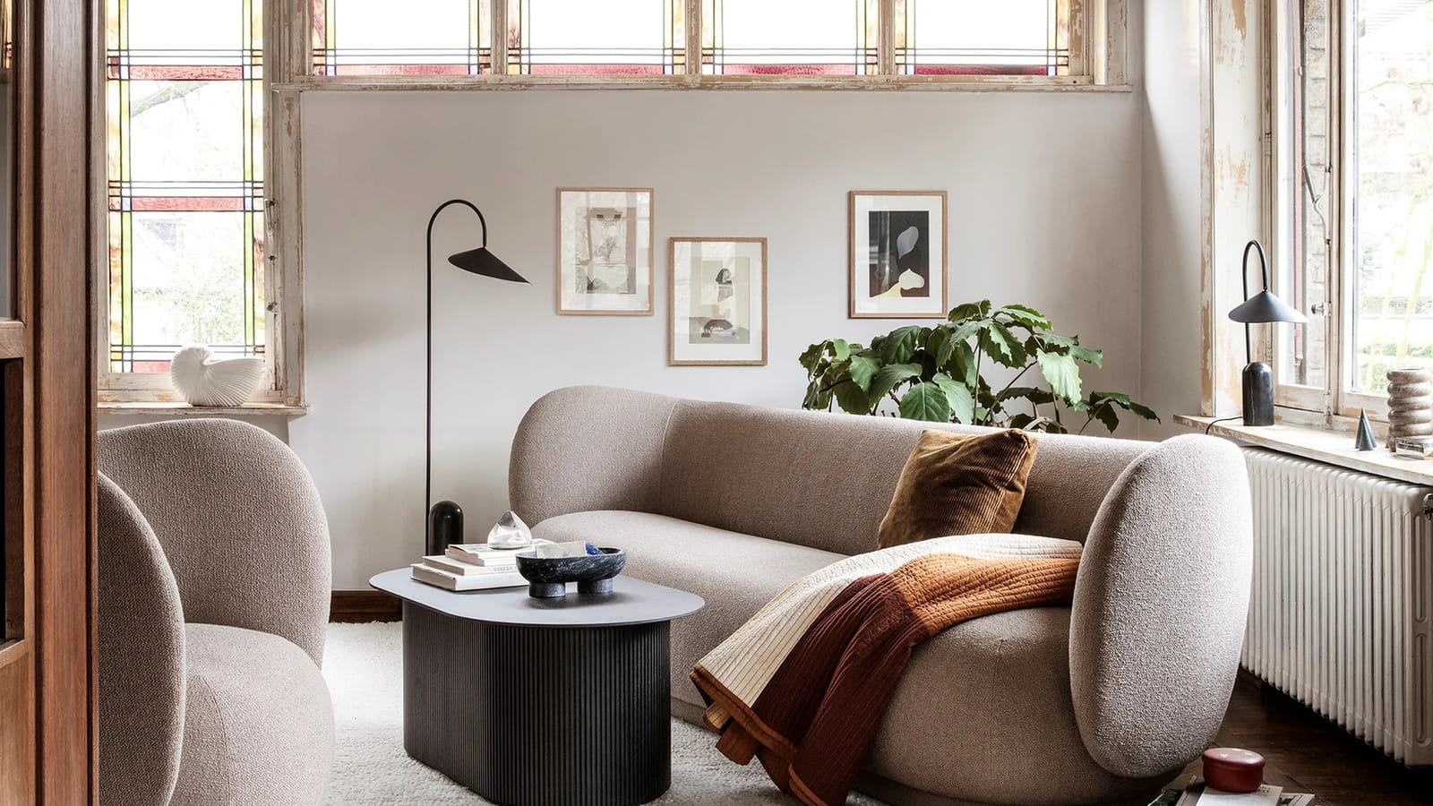 Fauteuil enveloppant