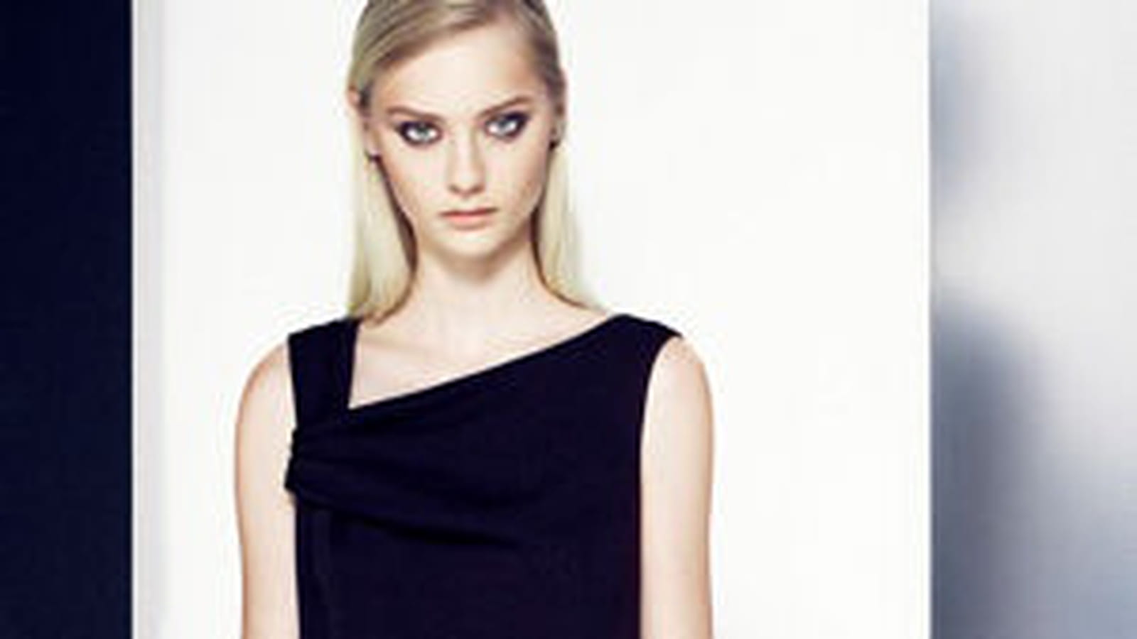 Robe noire de Mango