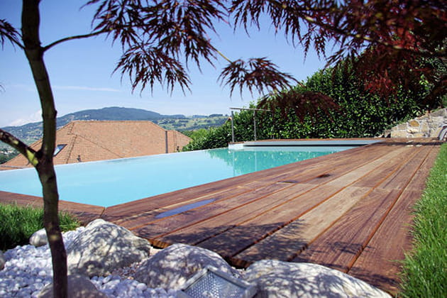 Au-dessus du L&eacute;man