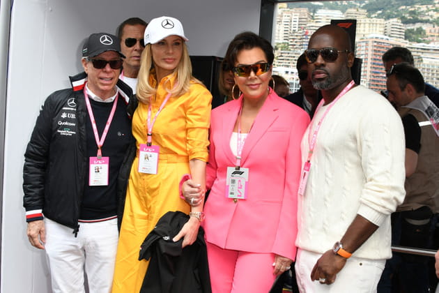 Tommy Hilfiger, Kris Jenner et leurs partenaires suivent la course