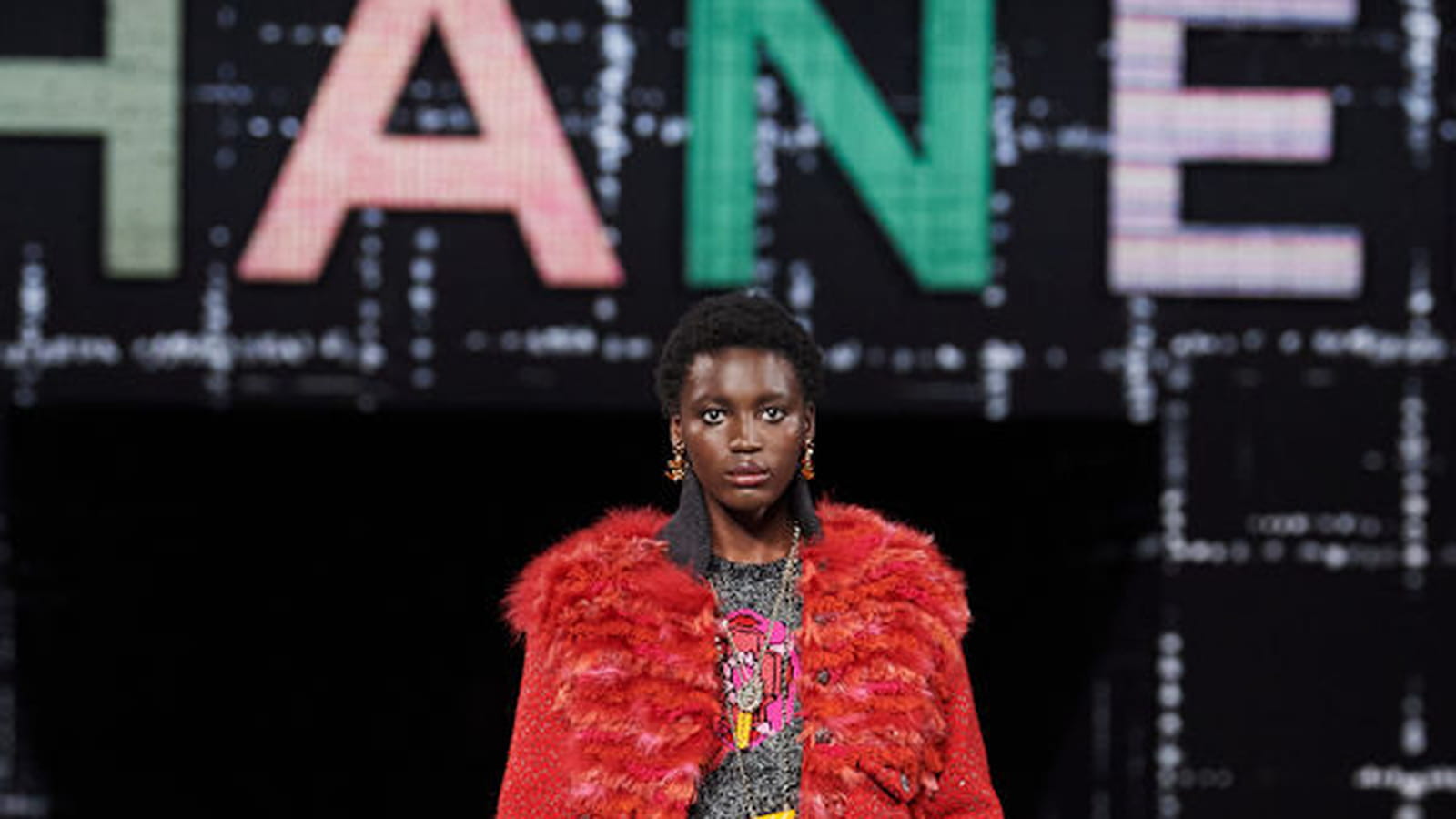 Look 33
