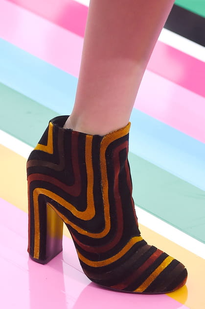 Les bottines psych&eacute;d&eacute;liques du d&eacute;fil&eacute; Salvatore Ferragamo