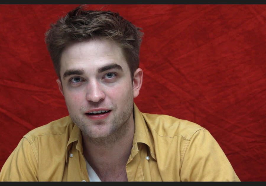 La chevelure ch&acirc;tain de Robert Pattinson