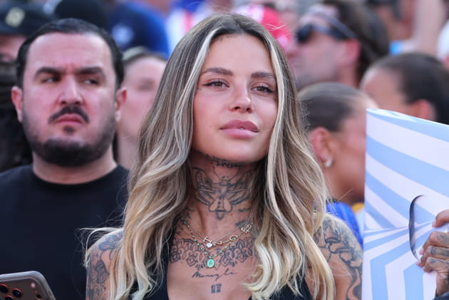 Th&eacute;o Hernandez&nbsp;: sa compagne Zoe Cristofoli applaudit les Bleus dans les tribunes