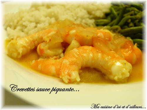 Crevettes sauce piquante à la tomate