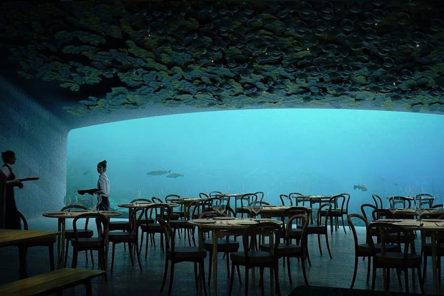 En Europe, le premier restaurant sous l'eau se trouve à...
