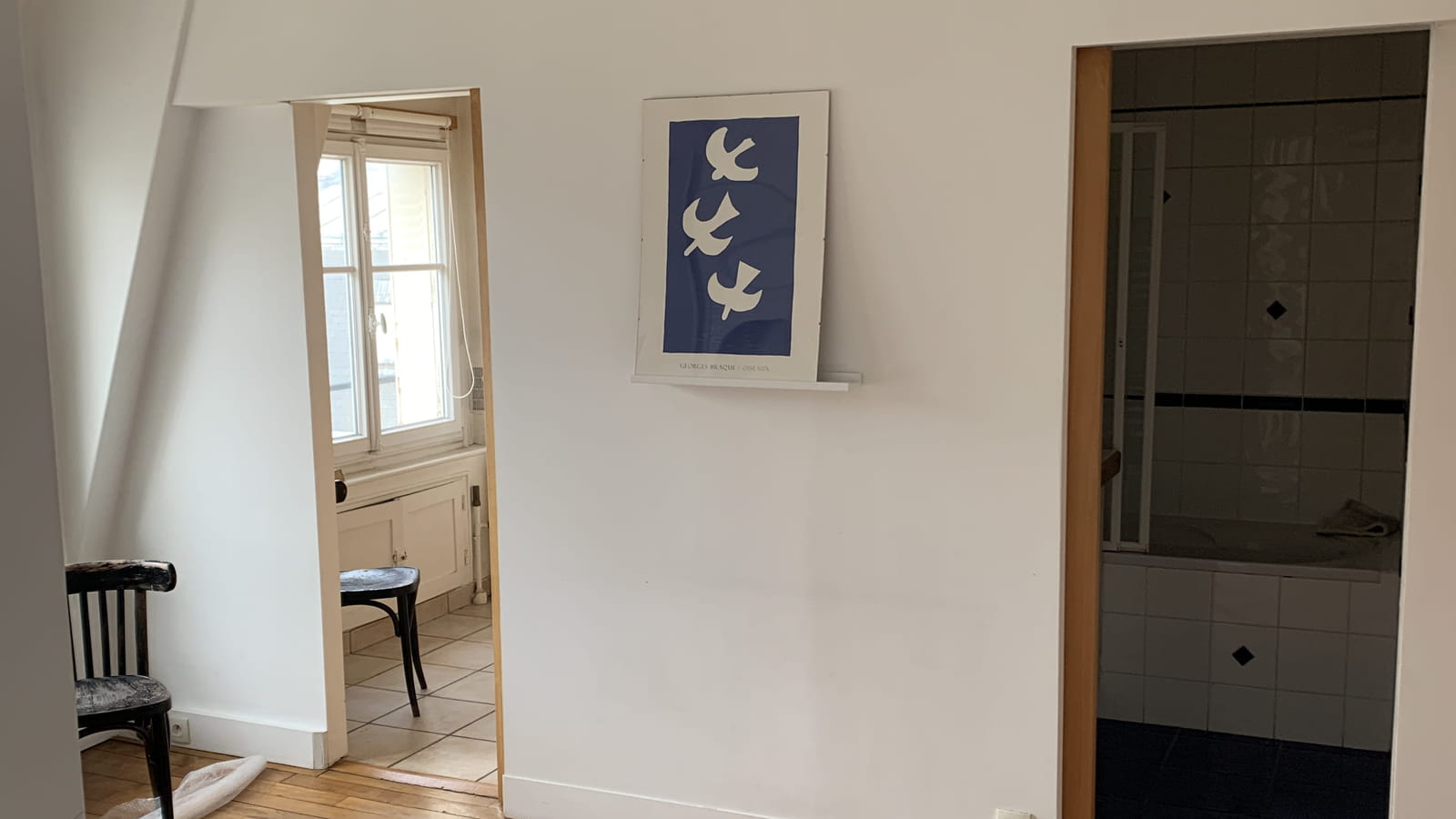 Cuisine et salle d'eau avant 