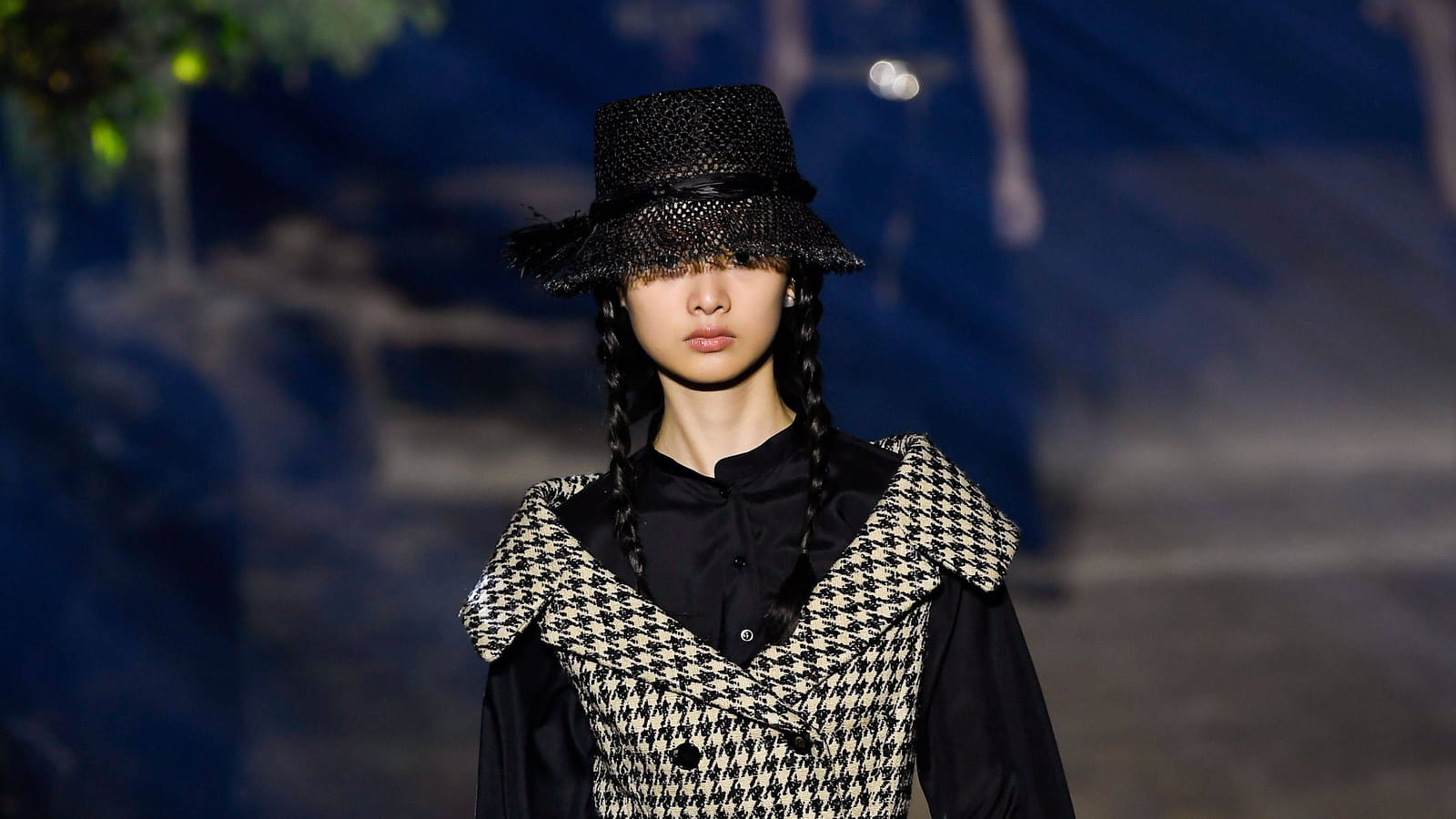 Look 47