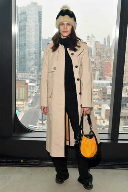 Aymeline Valade au d&eacute;fil&eacute; Proenza Schouler