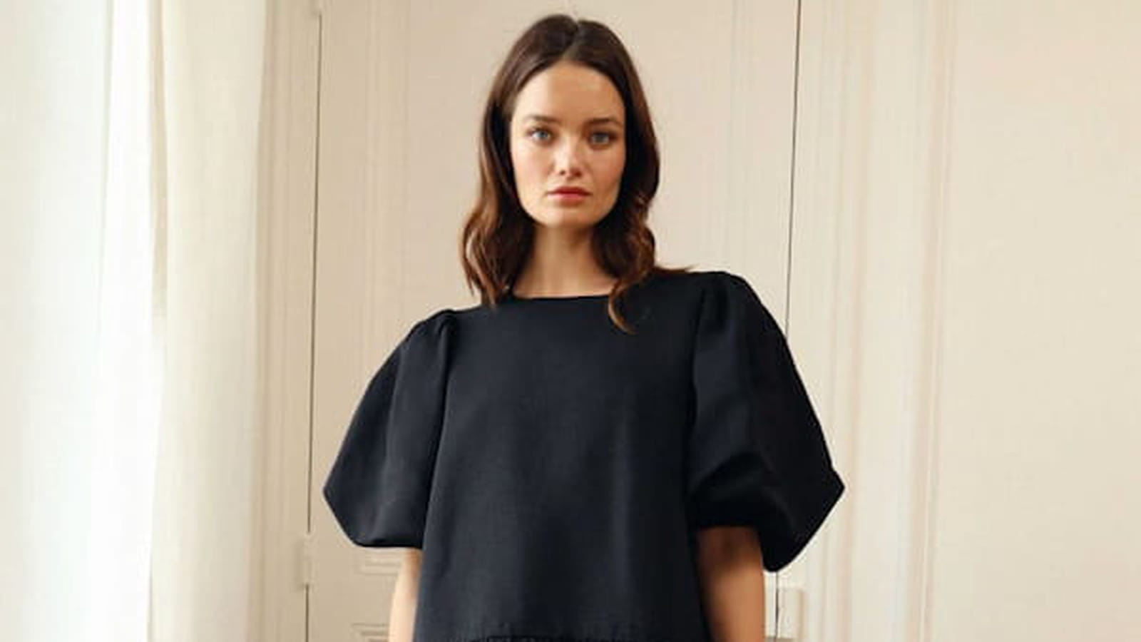 Robe noire Rosaé