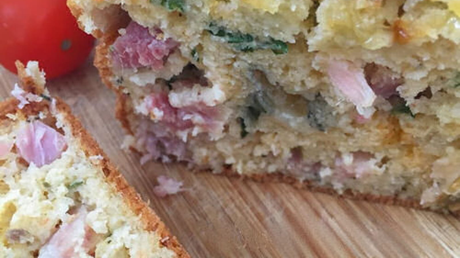 Cake salé au jambon et au morbier