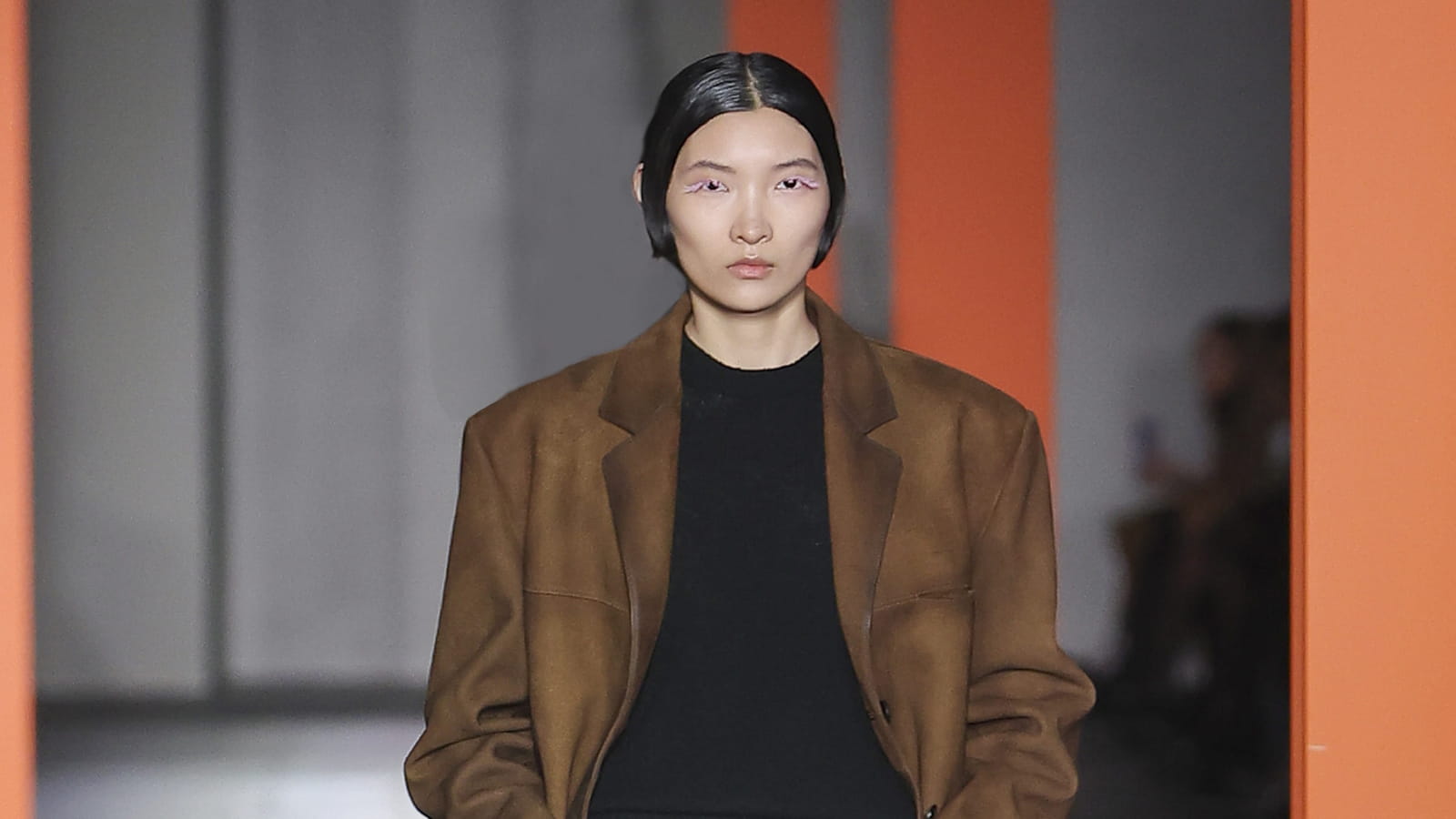 Look 5