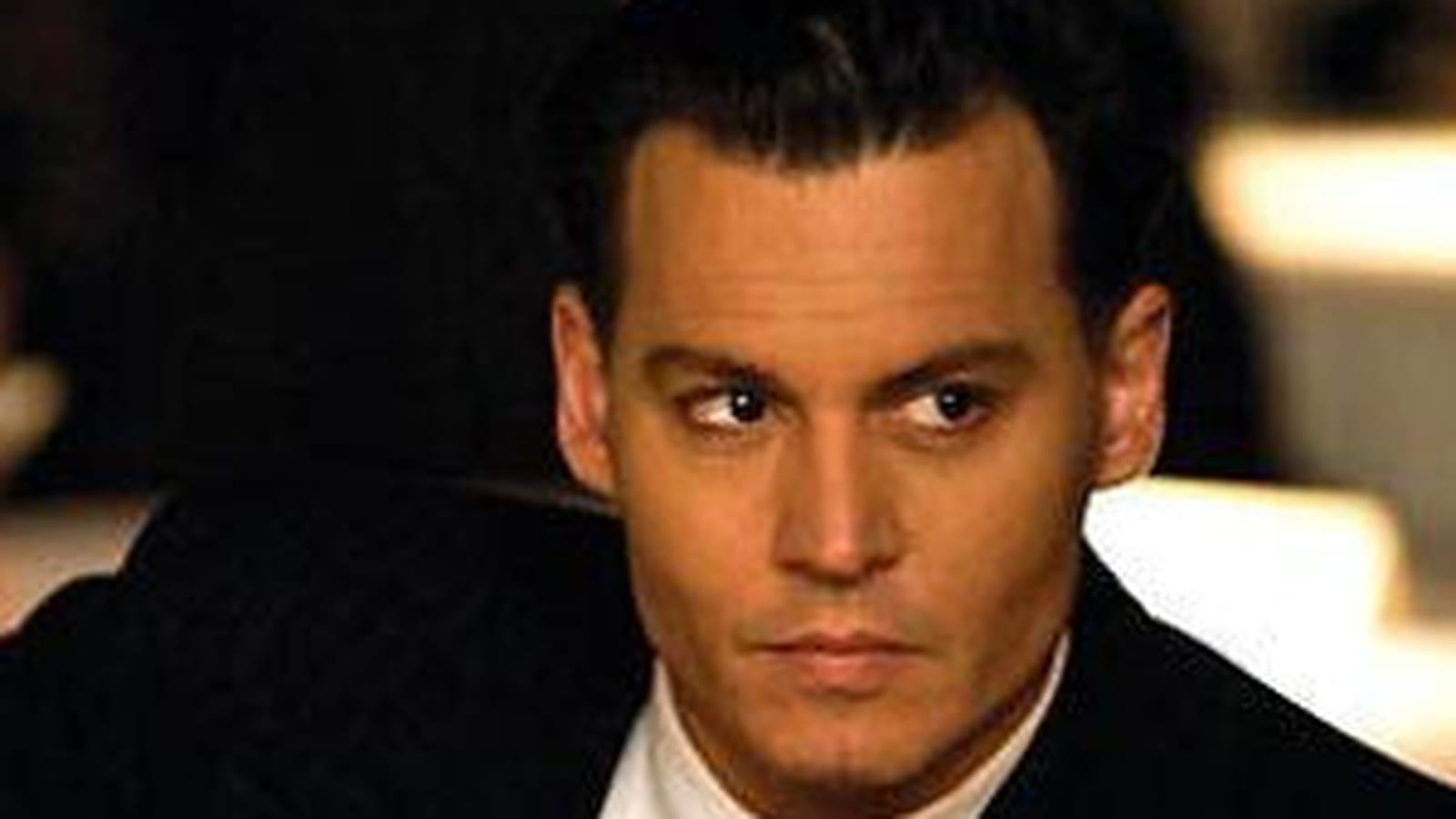 Johnny Depp, sans moustache