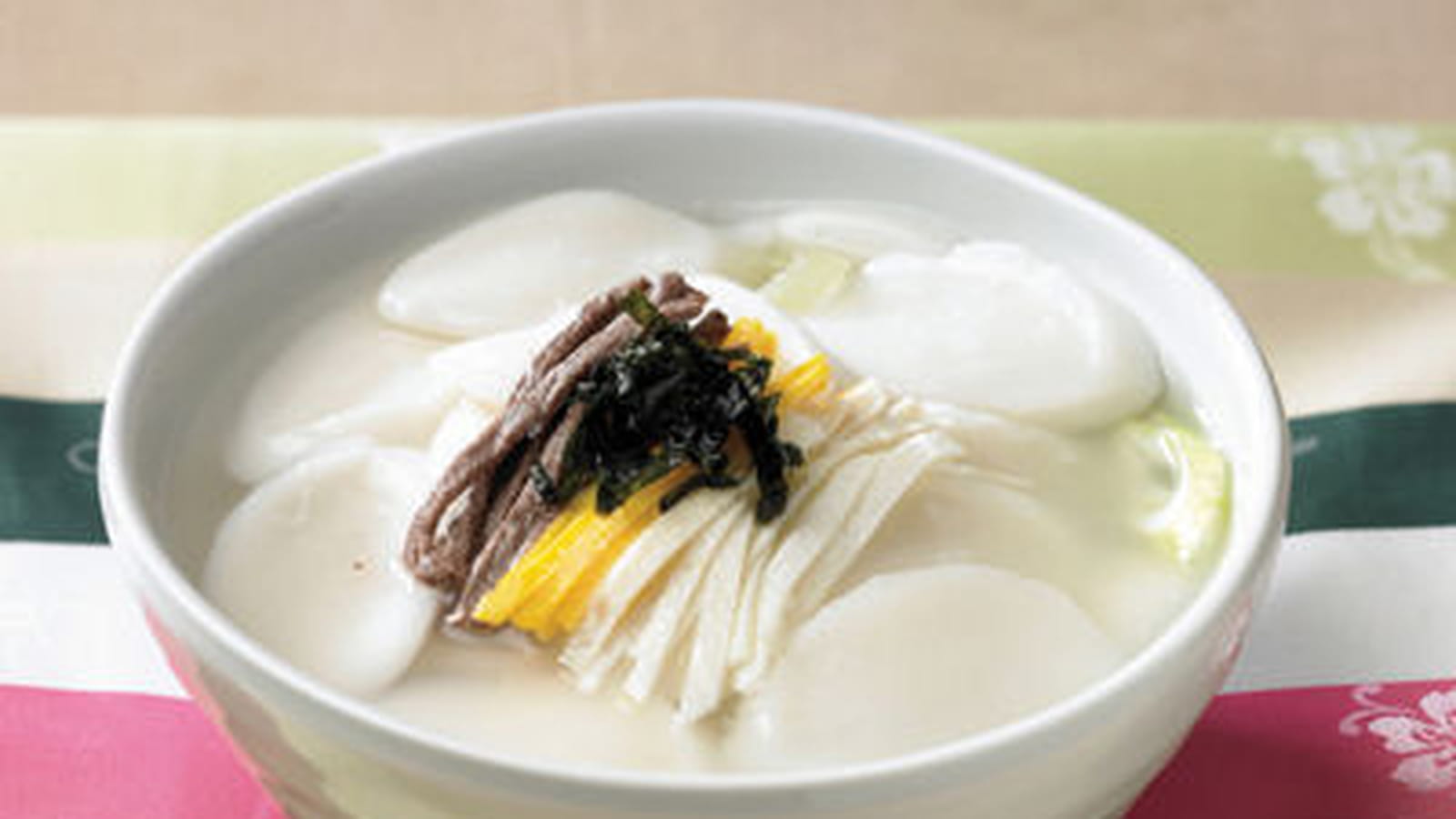Ttok Guk - Soupe coréenne au boeuf et au riz