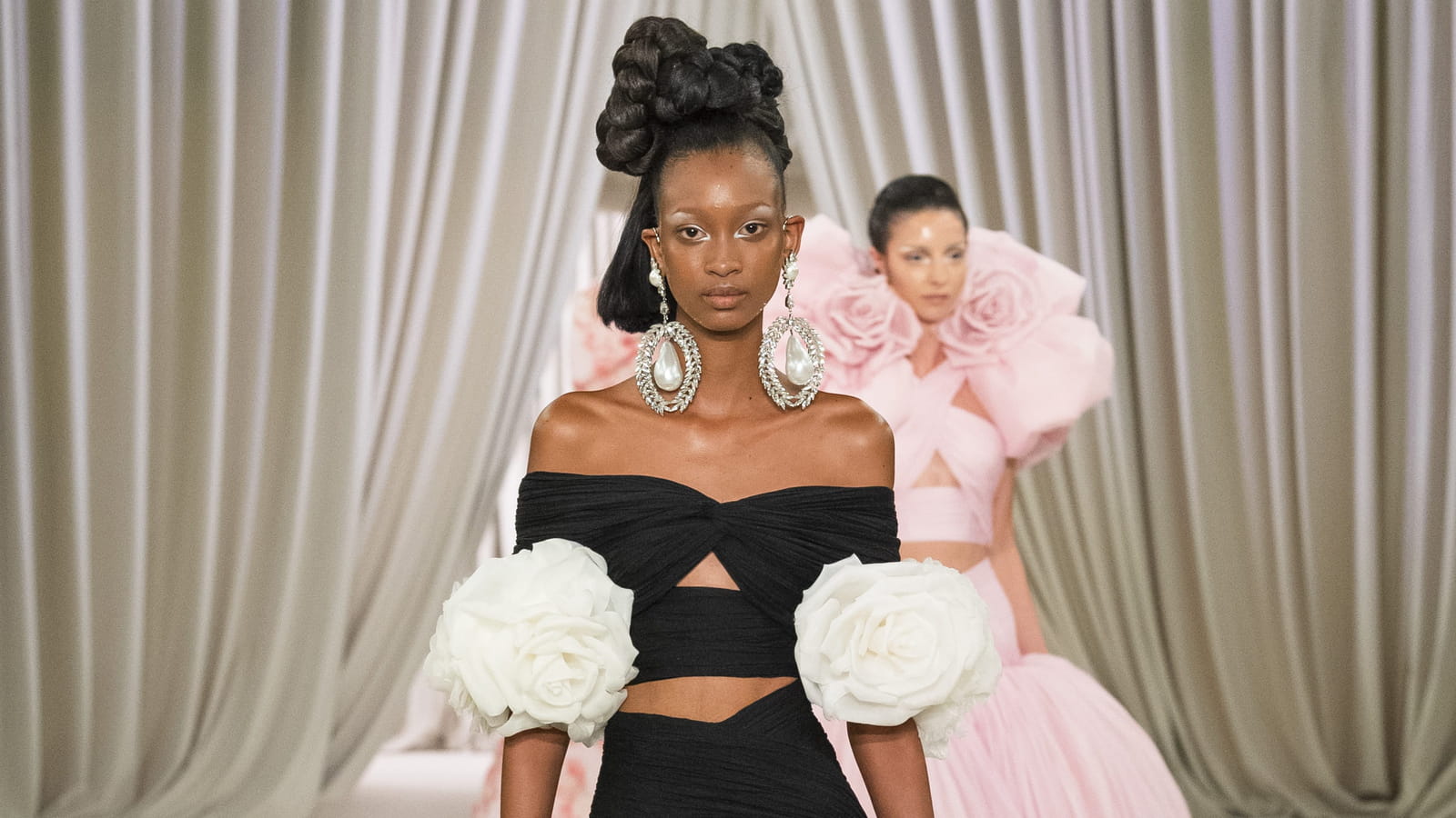Look 14