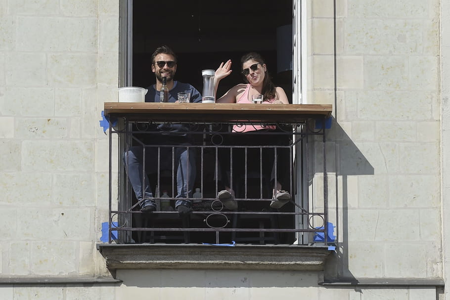 Confiné... et cocu ? Boom de l'infidélité en ligne