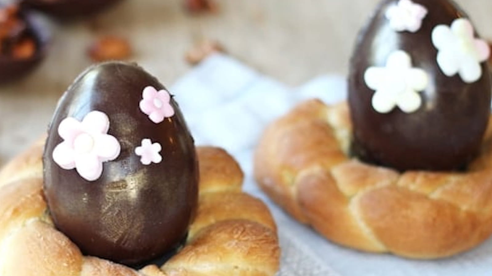 Oeufs de Pâques surprise