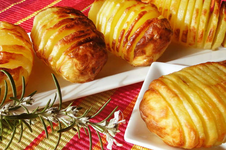 Recette de Pommes de terres en hérisson au four halogène