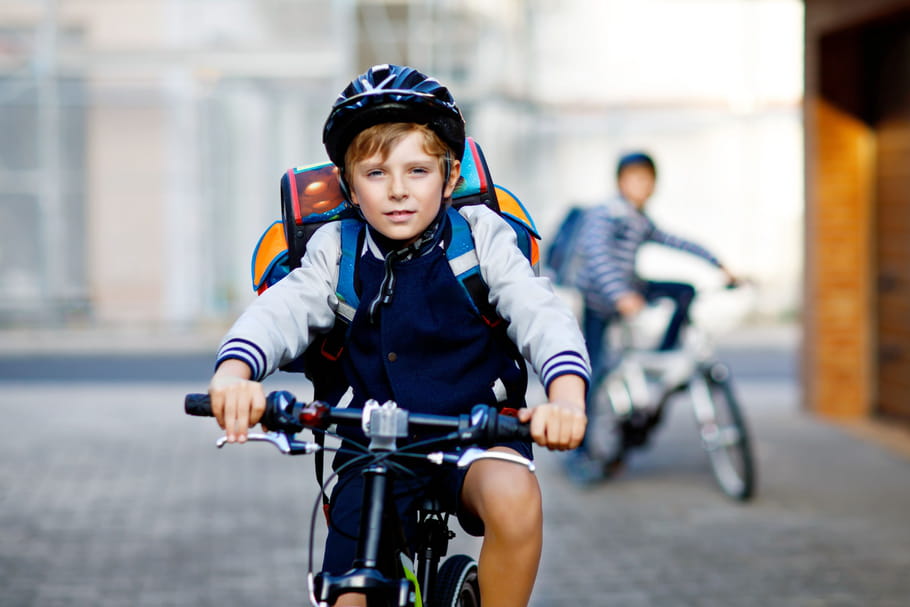 A quel âge mon enfant peut-il aller seul à l'école ?