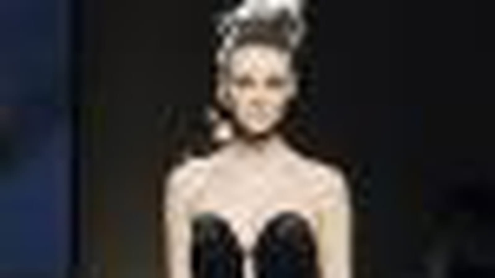 La robe noire d'Yves Saint Laurent