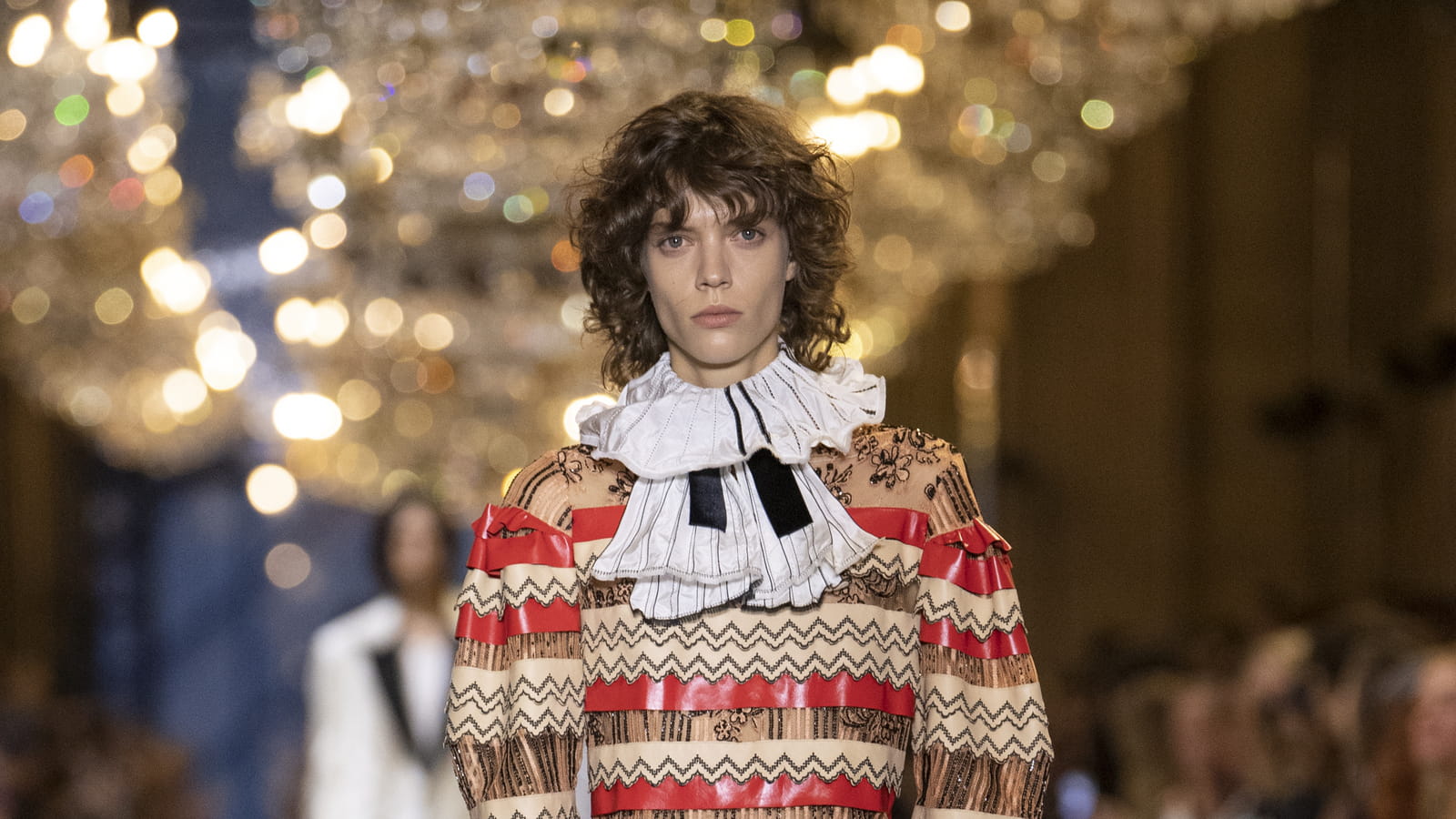 Look 37