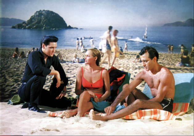 Sur la plage abandonn&eacute;e...