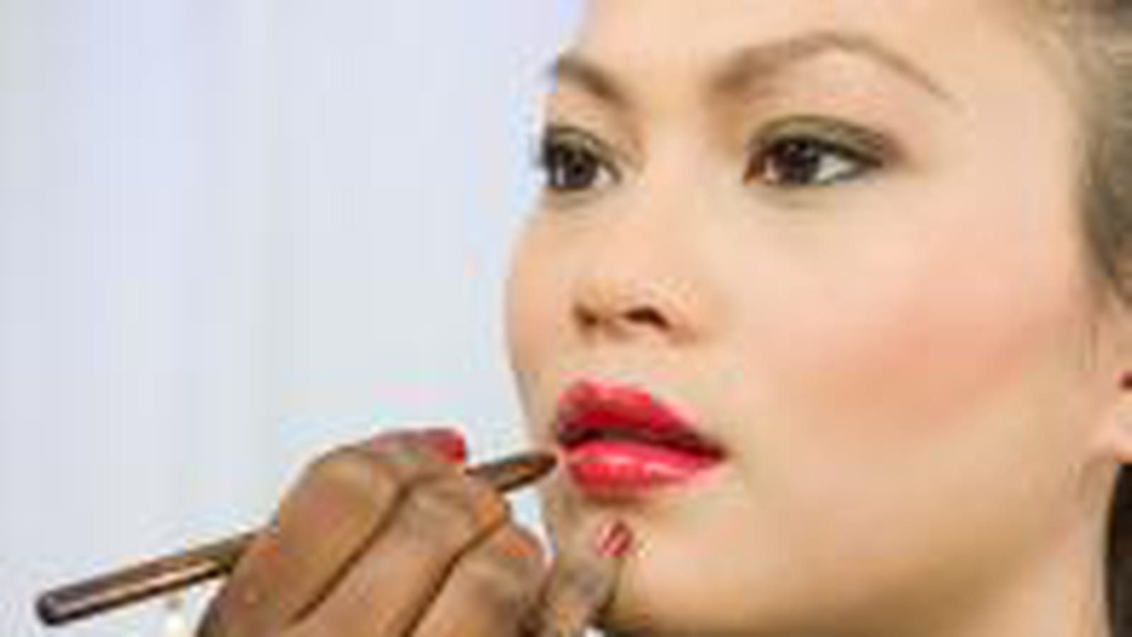 Une bouche rouge séduction