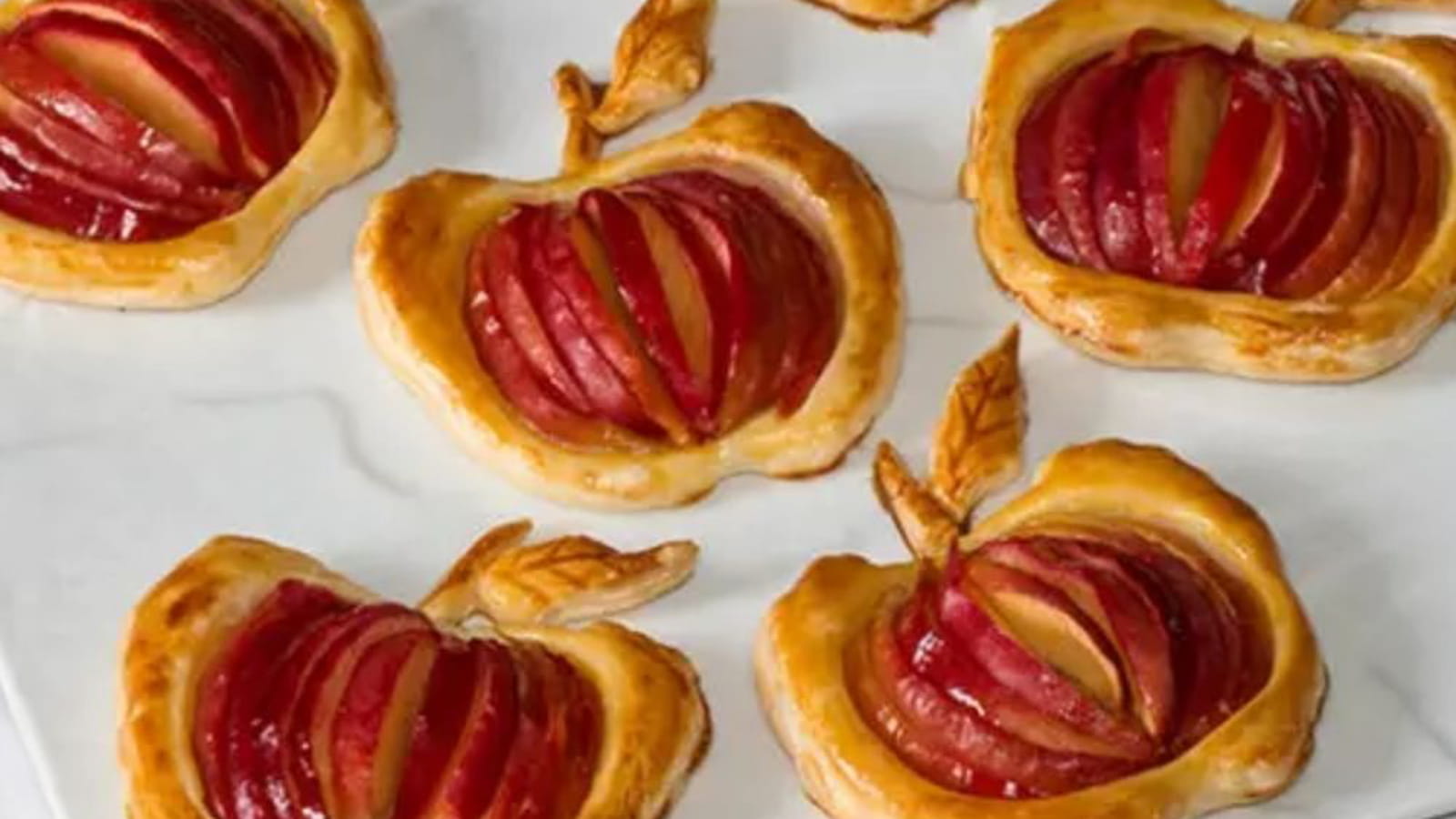 Tartelettes feuilletées aux pommes