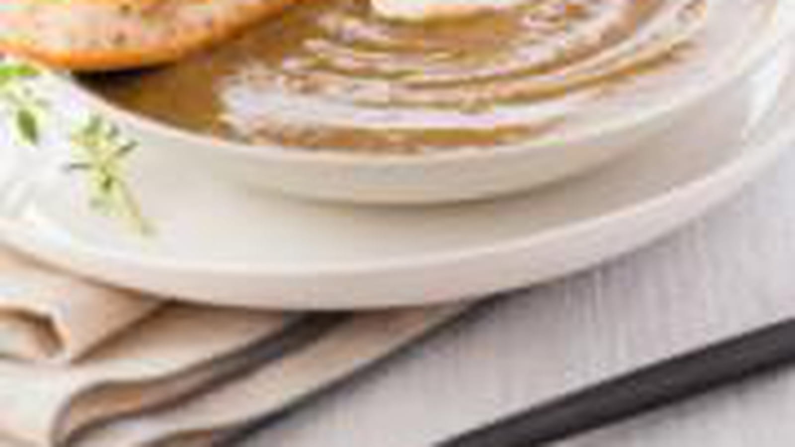 Soupe de lentilles, tartine de foie gras