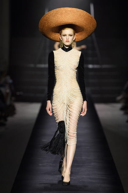 Look 14&nbsp;du d&eacute;fil&eacute; Schiaparelli