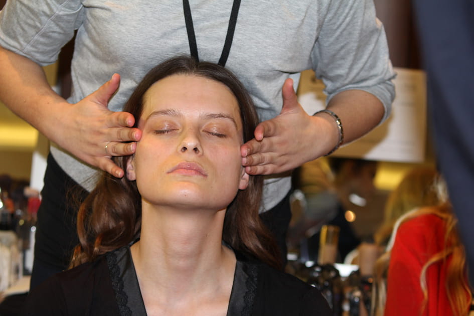 Le massage facial pour d&eacute;tendre les traits