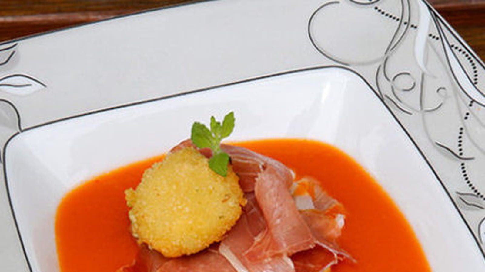 Cromesquis de chèvre et Gazpacho à l’ancienne