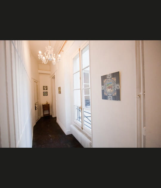 Un couloir baign&eacute; de lumi&egrave;re