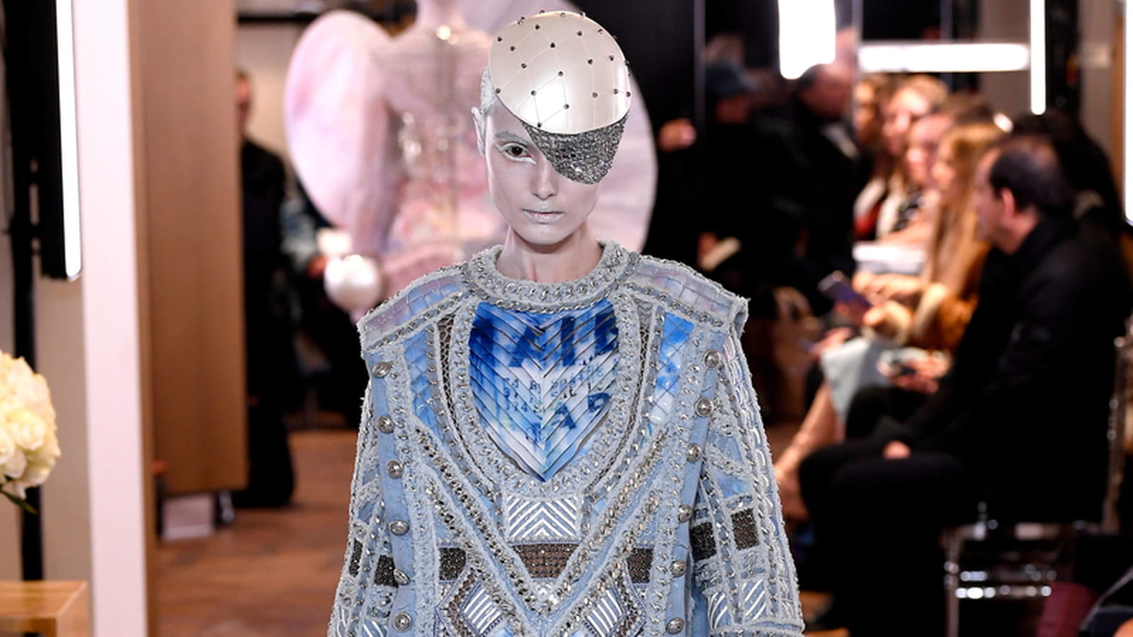 Look 13