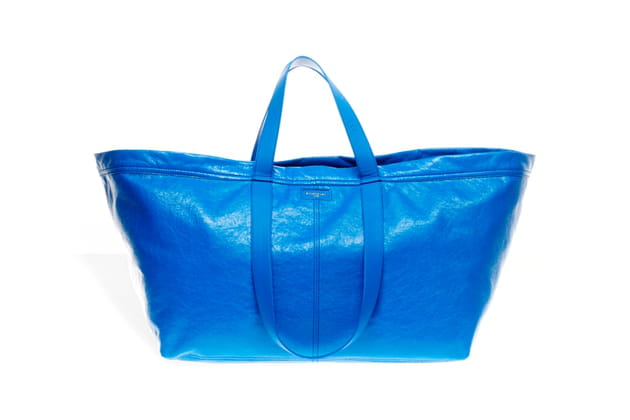 Le cabas "Carry shopper L" de Balenciaga
