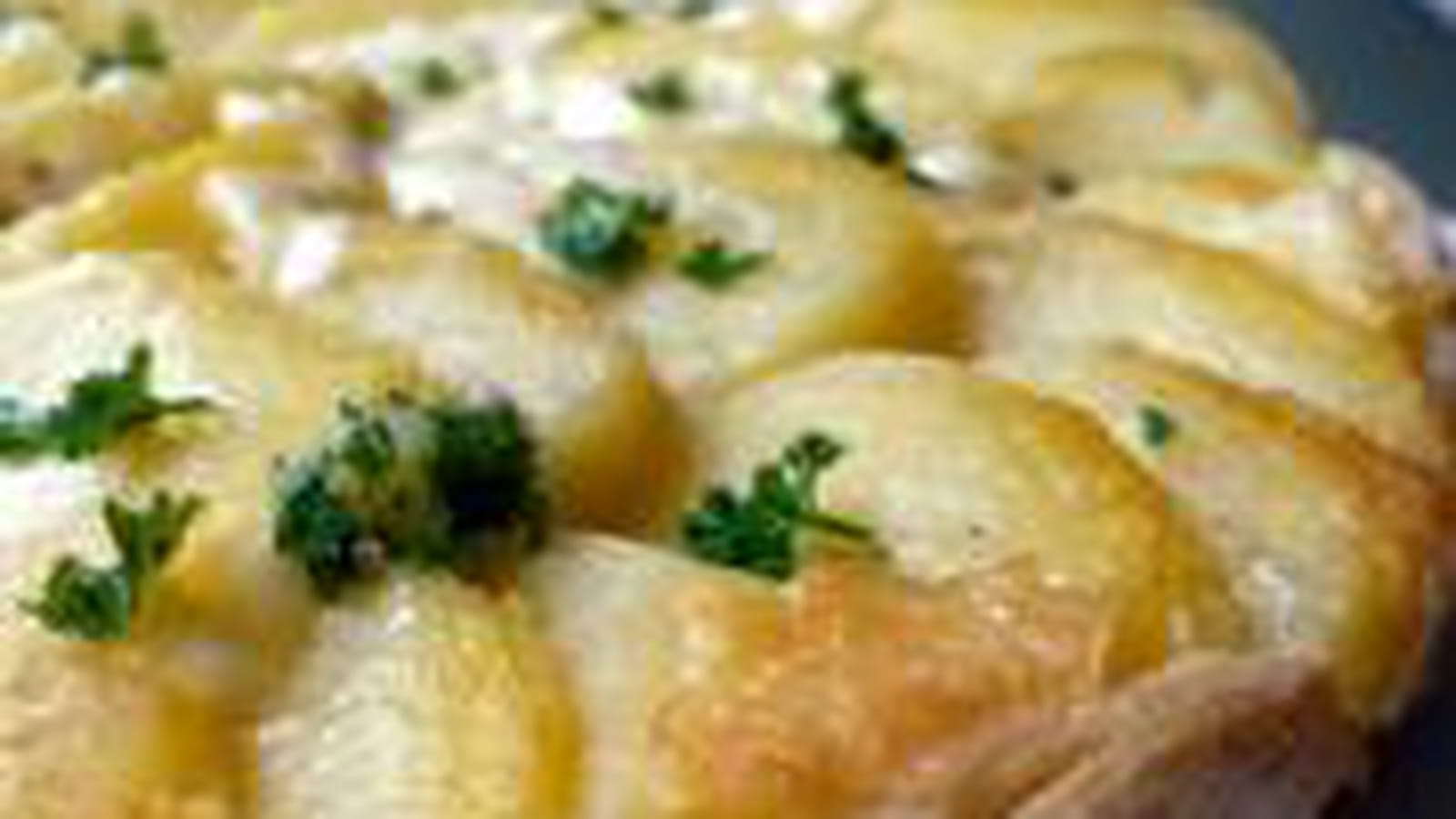 Tatin de pommes de terre au cantal
