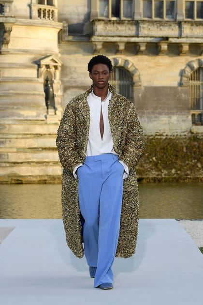 Look 67&nbsp;du d&eacute;fil&eacute; Valentino haute couture automne-hiver 2023-2024