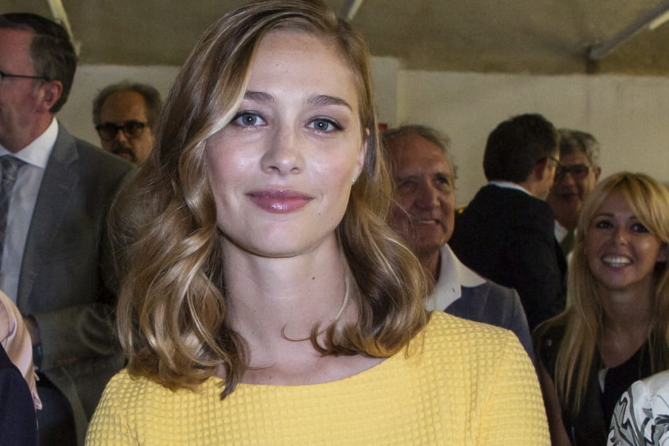 Beatrice Borromeo, adorable avec son carr&eacute; mi-long
