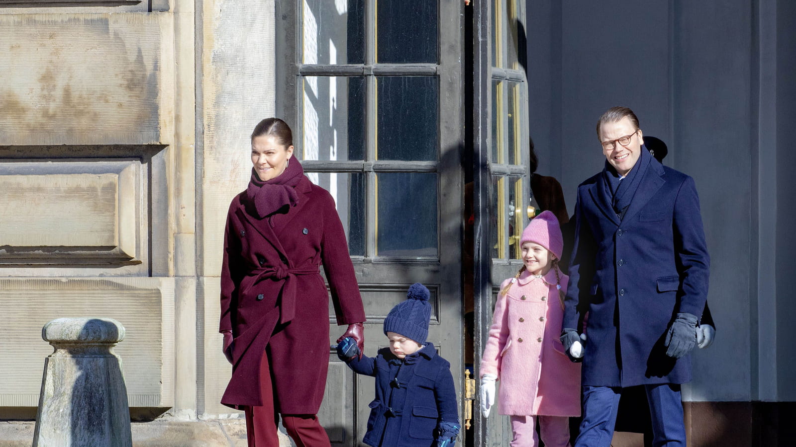 La Princesse Victoria, le Prince Daniel de Stockholm et leurs enfants Estelle et Oscar