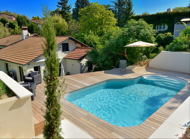 Piscine citadine inférieure à 30 m² de forme libre : trophée d'argent